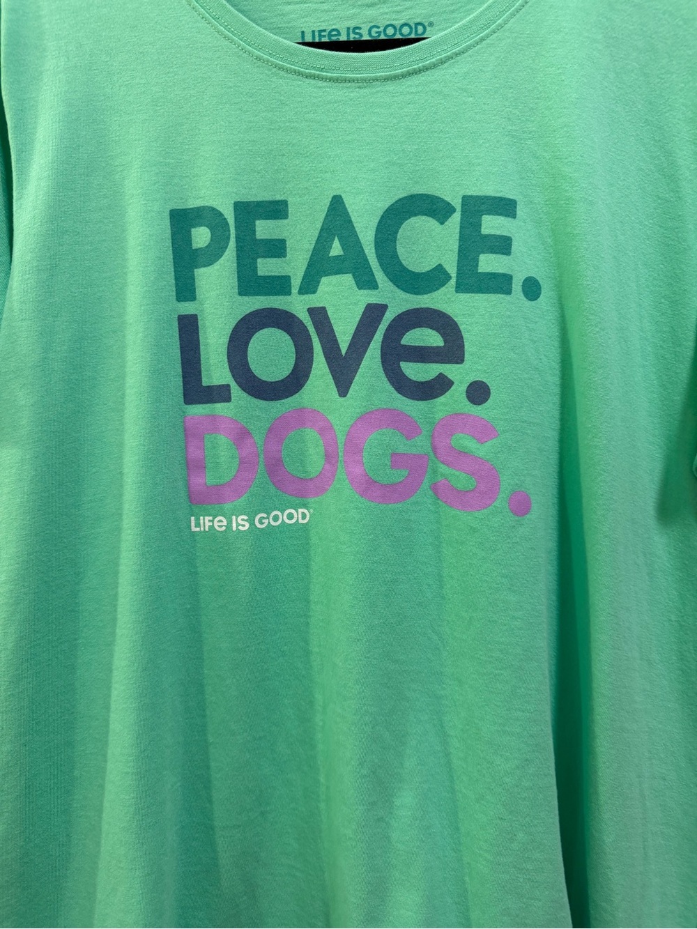 Life Is Good Peace Love Dogs Crusher Graphic Tee Green Size XXL - Picture 5 of 6